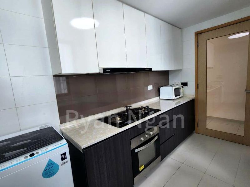 ESPARINA RESIDENCES 12