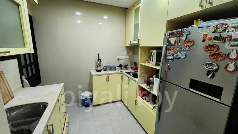 PARBURY HILL CONDOMINIUM 8