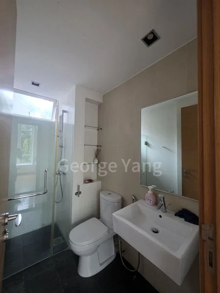 URBAN EDGE @ HOLLAND V 13