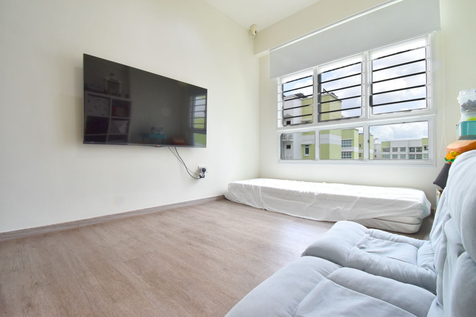 SENGKANG EAST AVE 13