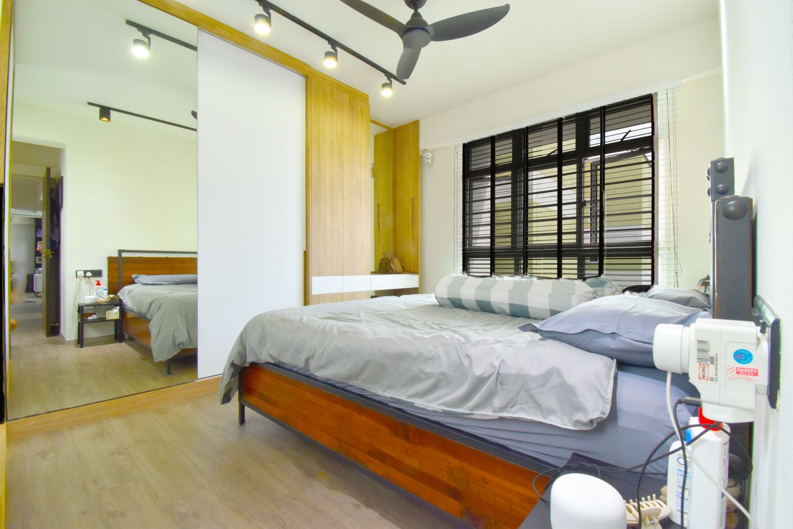 SENGKANG EAST AVE 18