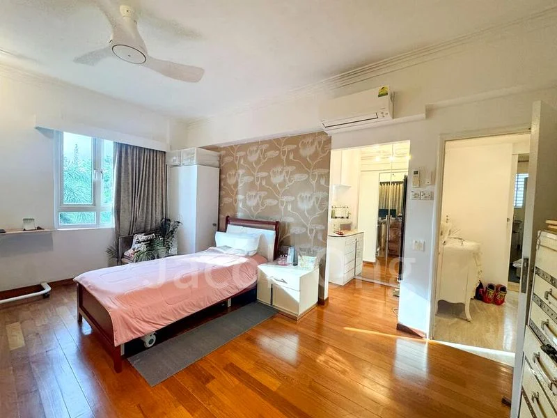 BOTANIC GARDENS VIEW 4