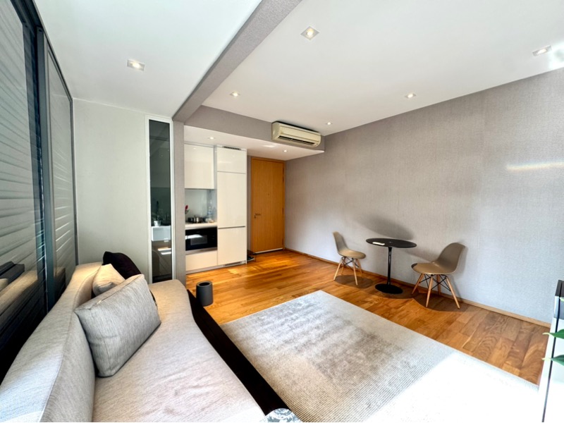 THE PEAK @ CAIRNHILL I 2